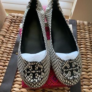 🚨Tory Burch Minnie Ballet Flat🚨